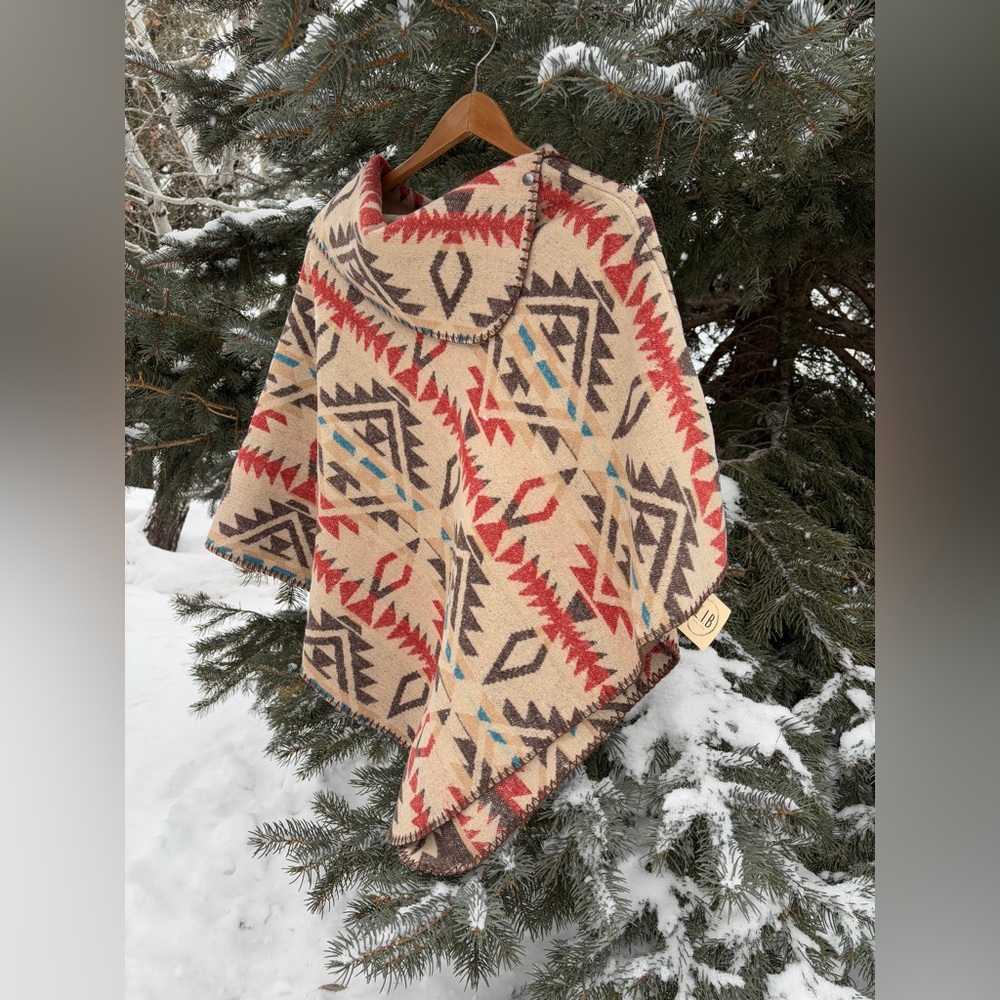 L.I.B. New York Aztec Poncho